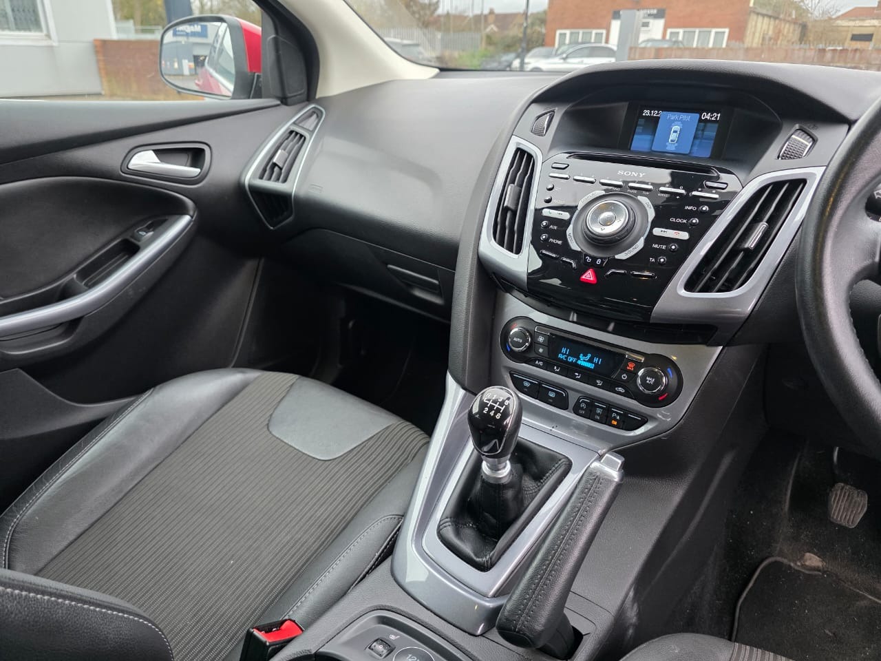 Used Ford Focus 2013 for sale - 76877392: Photo 21