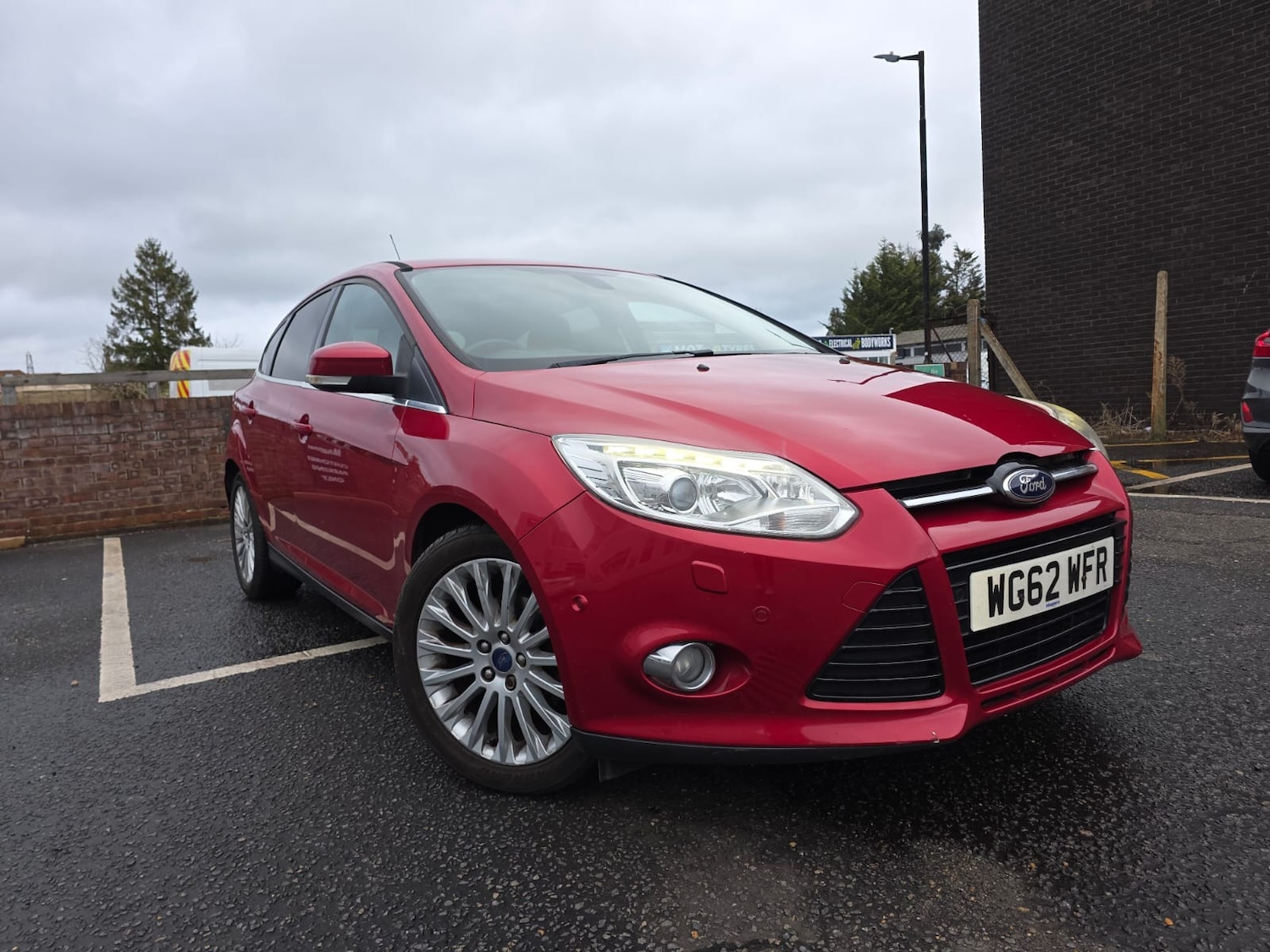 Used Ford Focus 2013 for sale - 76877392: Photo 7