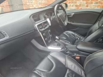 Used Volvo V40 2019 for sale - 71704876: Photo