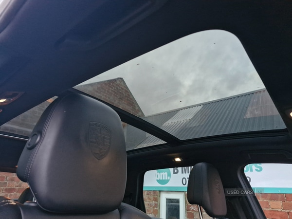 Used Porsche Cayenne 2014 for sale - 76296175: Photo 9