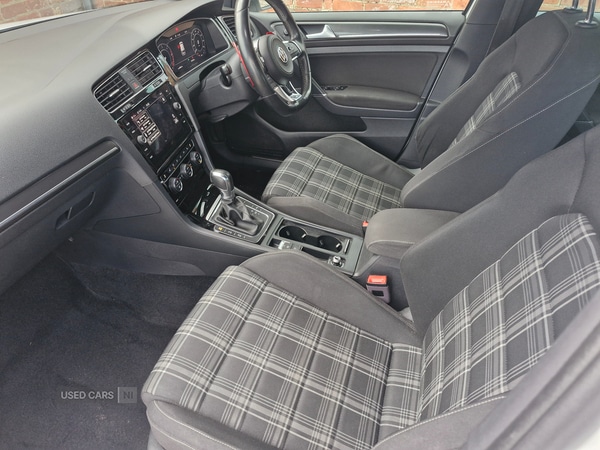 Used Volkswagen Golf 2017 for sale - 76296240: Photo 7