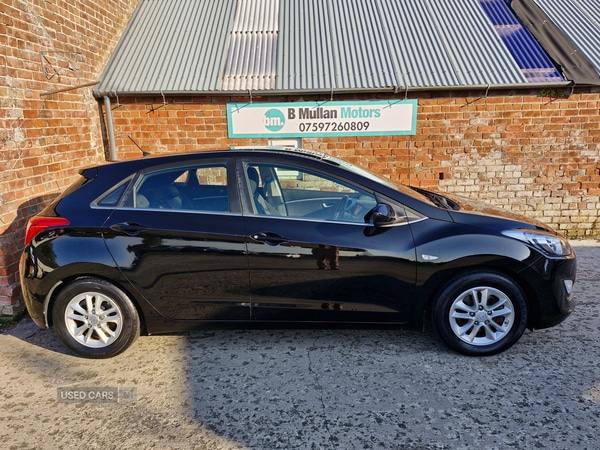 Used Hyundai i30 2015 for sale - 76296182: Photo 3