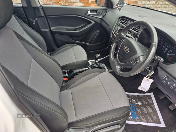 Used Hyundai i20 2017 for sale - 76296186: Photo 5