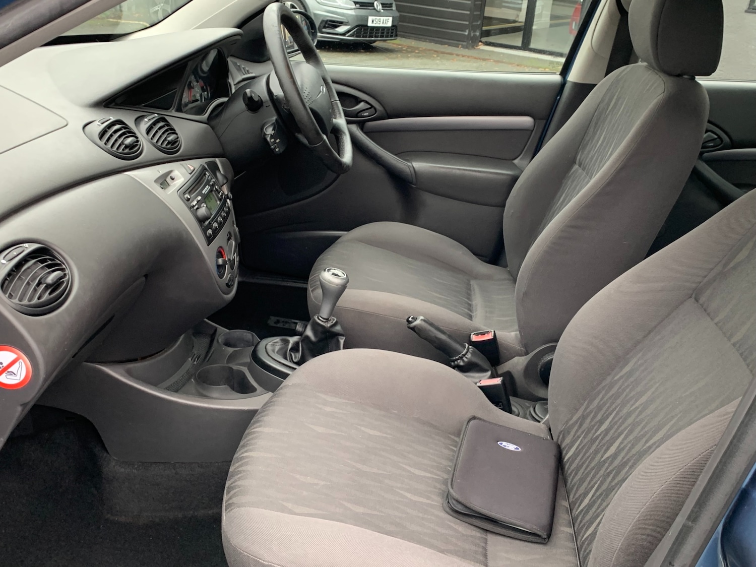 Used Ford Focus 2002 for sale - 76762818: Photo 10