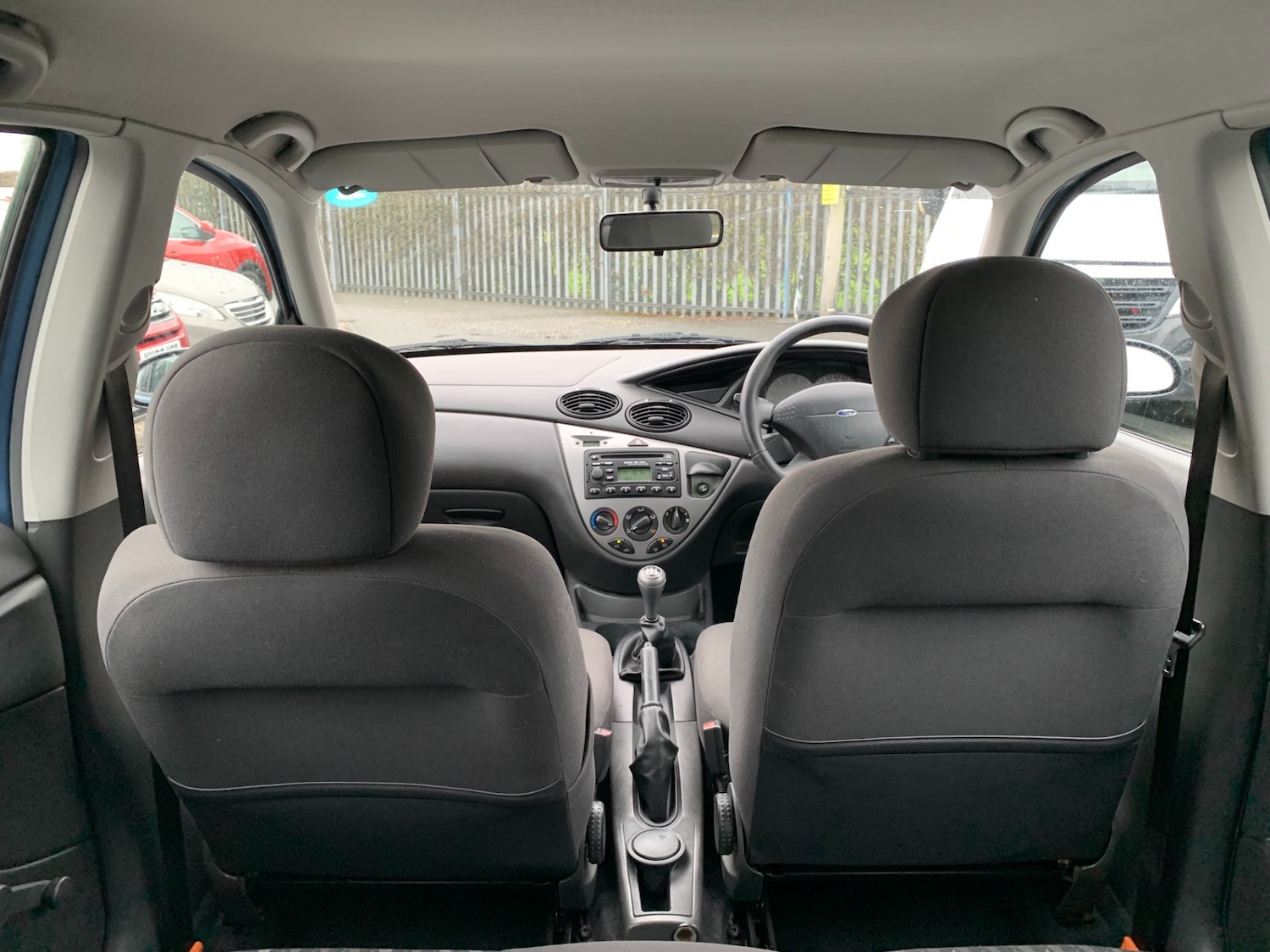 Used Ford Focus 2002 for sale - 76762818: Photo 16