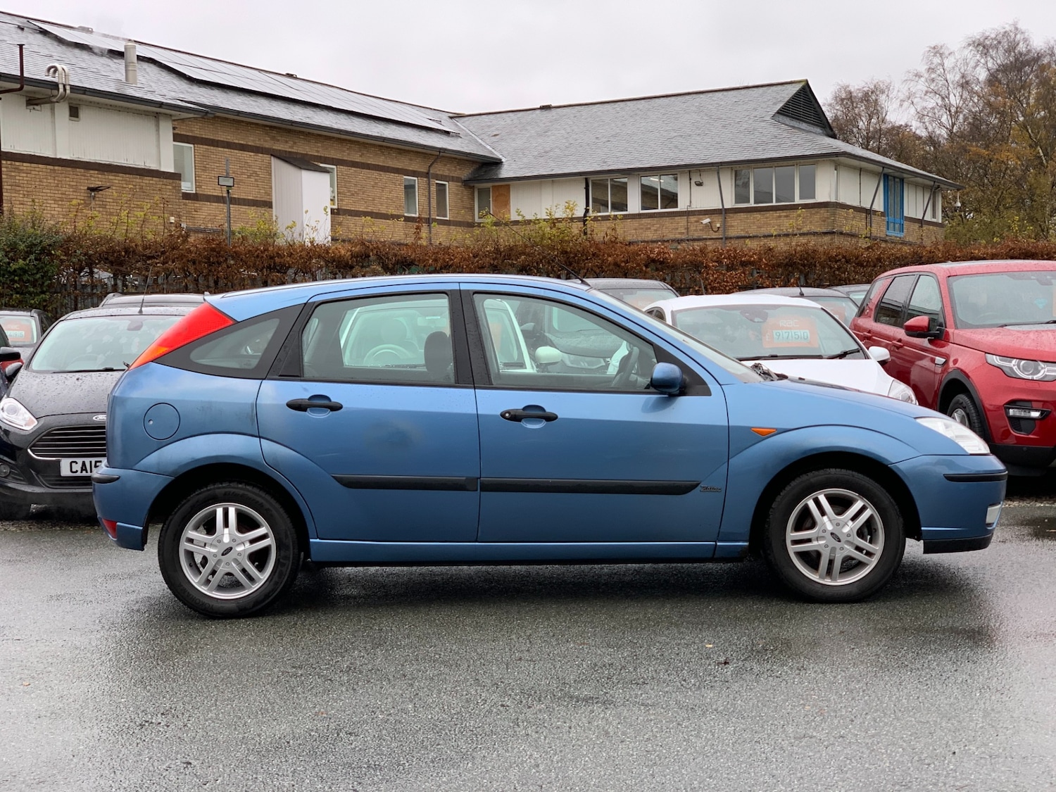 Used Ford Focus 2002 for sale - 76762818: Photo 3