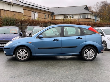 Used Ford Focus 2002 for sale - 76762818: Photo