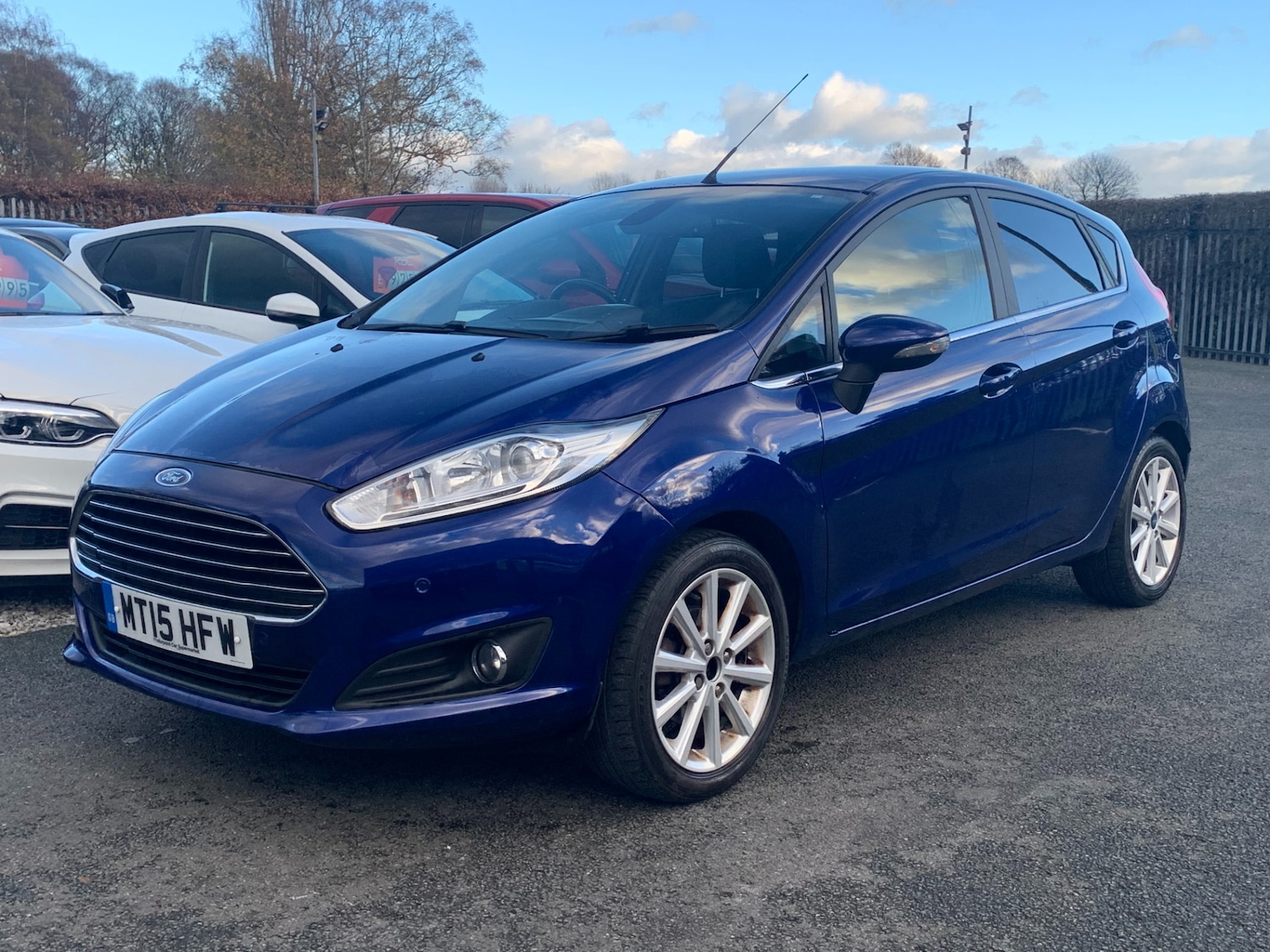 Used Ford Fiesta 2015 for sale - 76735908: Photo 1