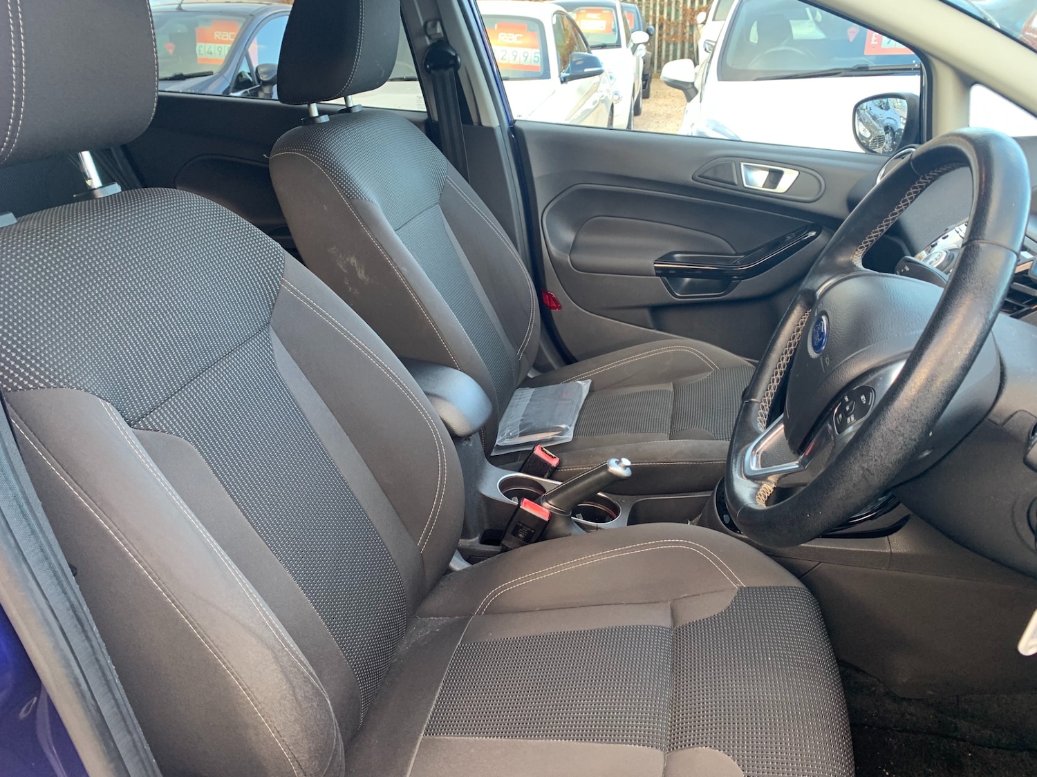 Used Ford Fiesta 2015 for sale - 76735908: Photo 11