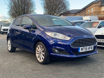 Used Ford Fiesta 2015 for sale - 76735908: Photo