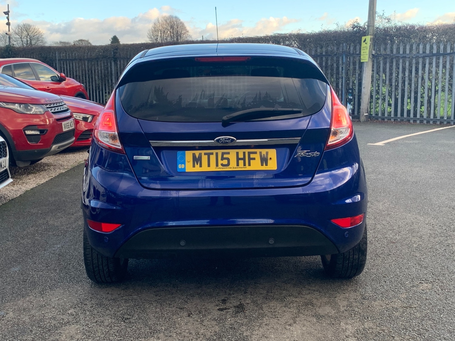 Used Ford Fiesta 2015 for sale - 76735908: Photo 8