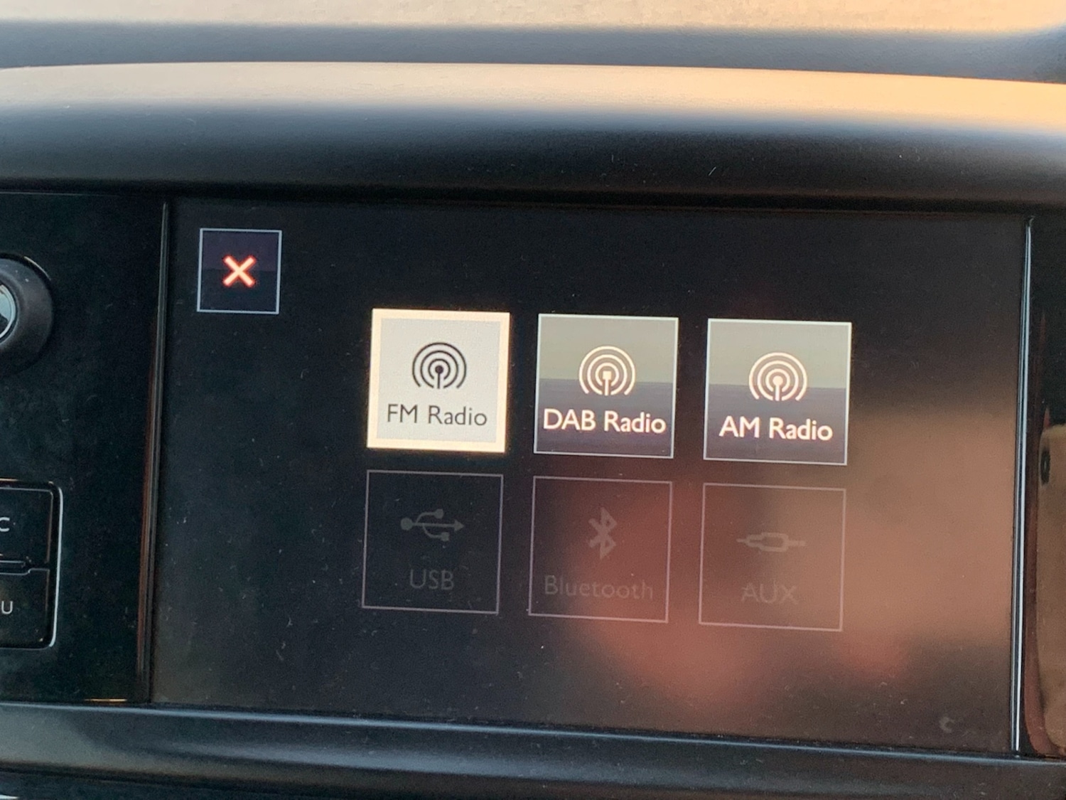 Used Peugeot 208 2015 for sale - 76983913: Photo 18