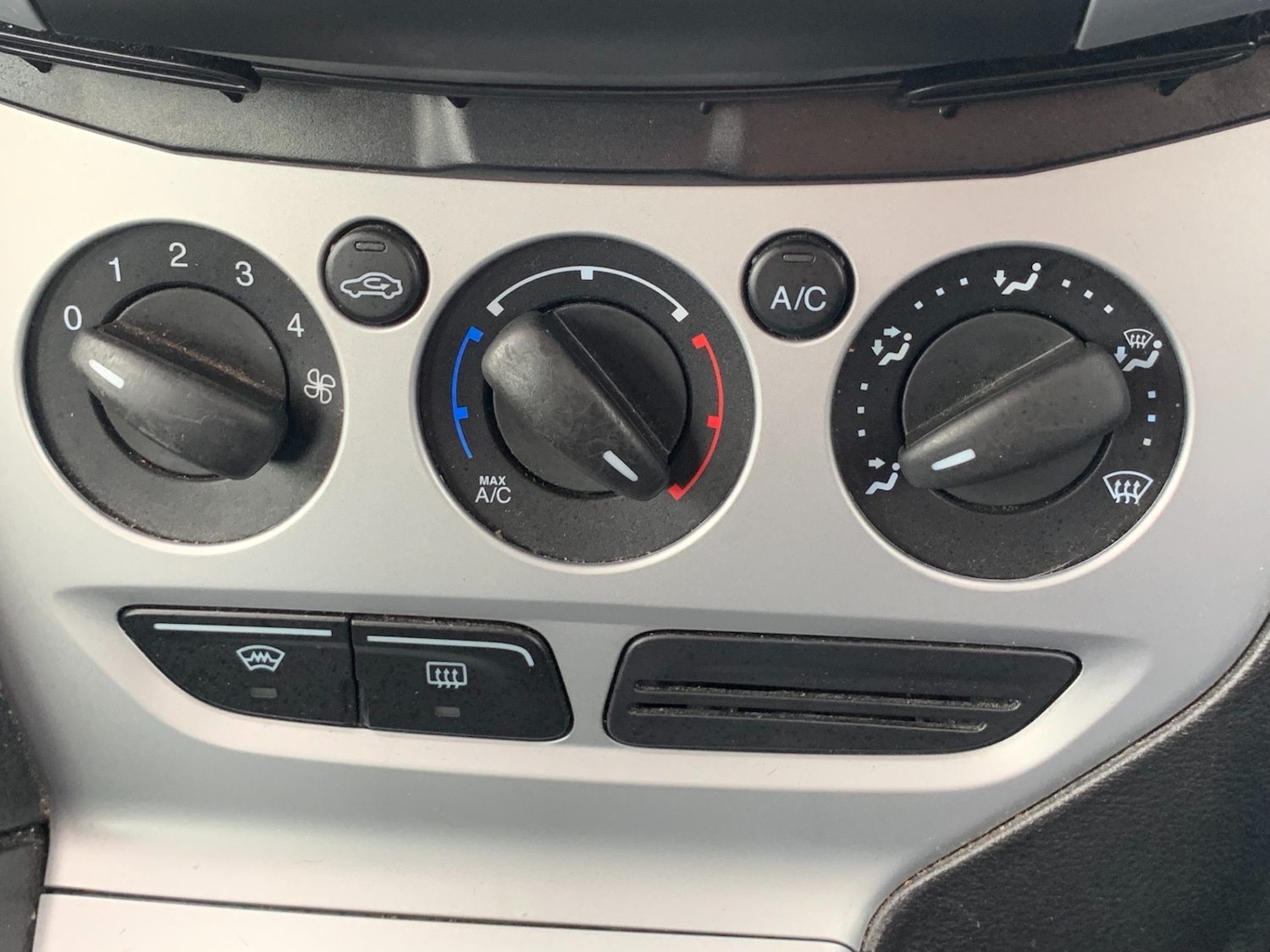 Used Ford Focus 2013 for sale - 76738604: Photo 20