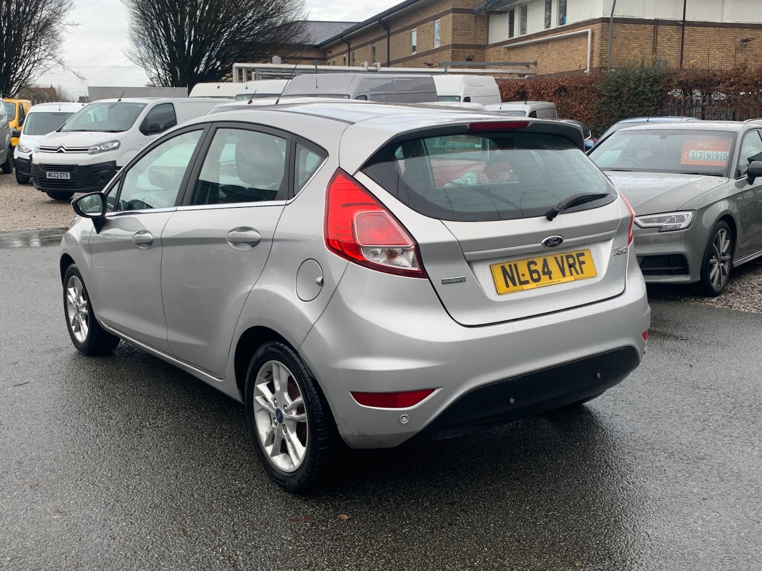 Used Ford Fiesta 2014 for sale - 76879395: Photo 6