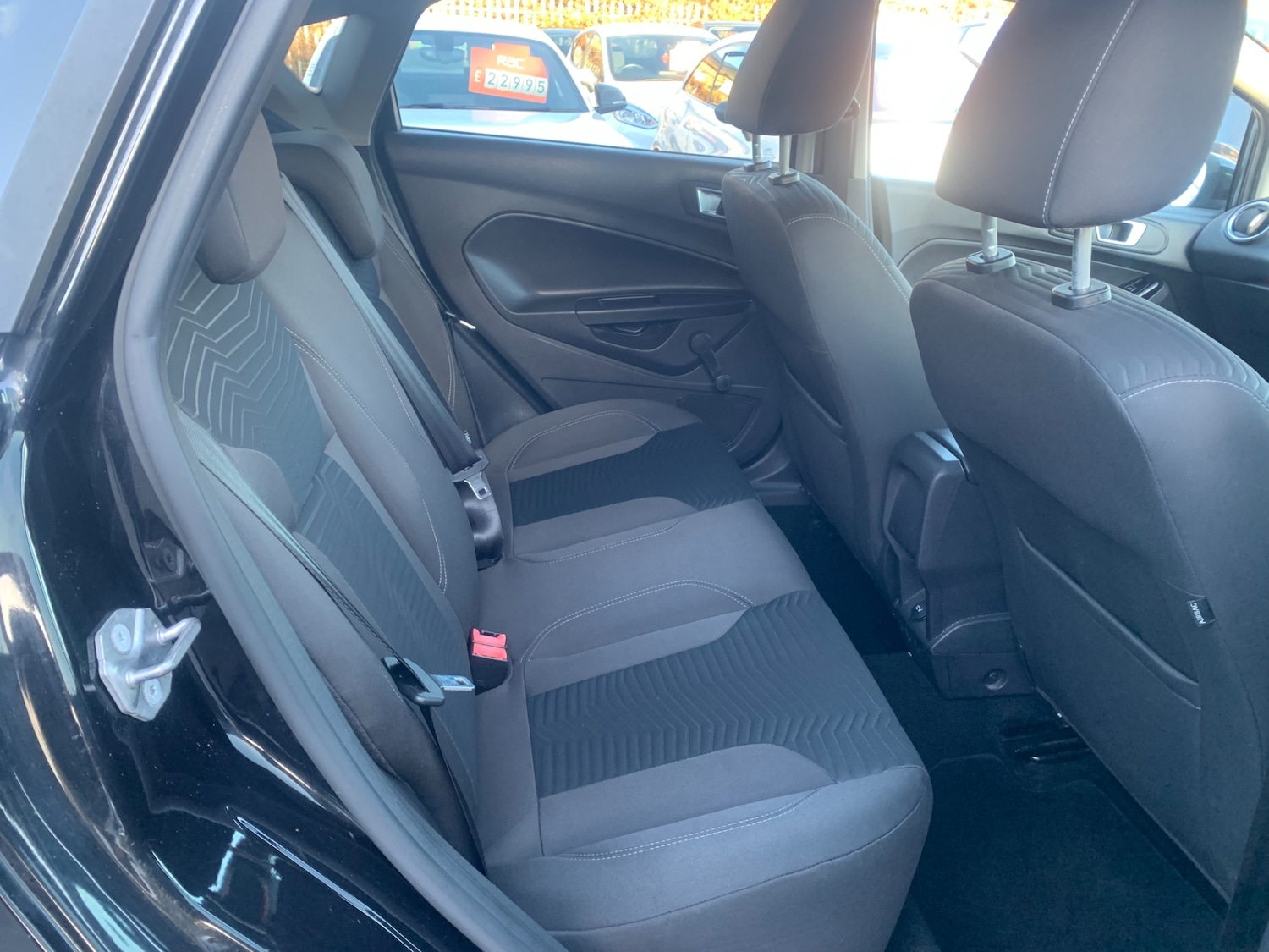 Used Ford Fiesta 2015 for sale - 76736117: Photo 12