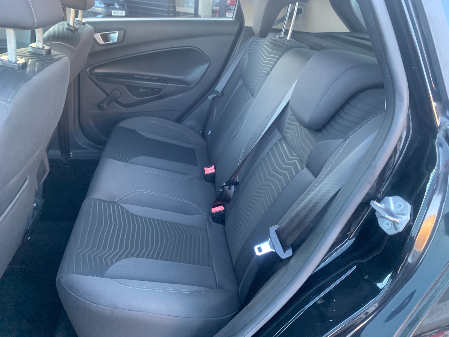 Used Ford Fiesta 2015 for sale - 76736117: Photo 13