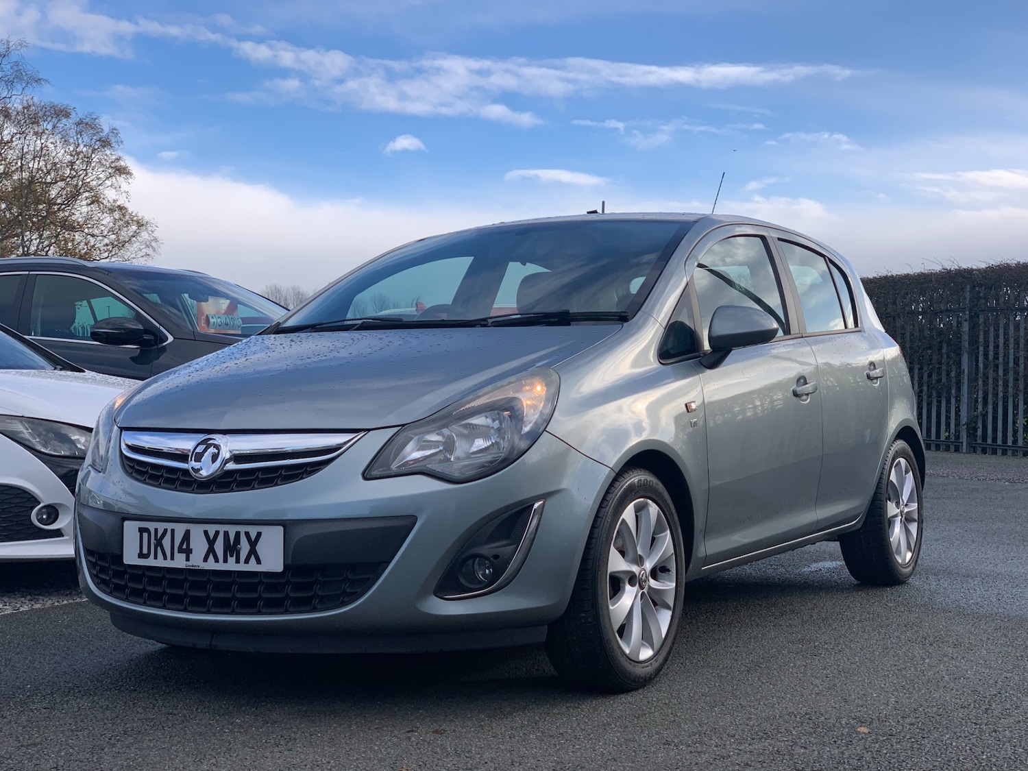 Used Vauxhall Corsa 2014 for sale - 76736300: Photo 1