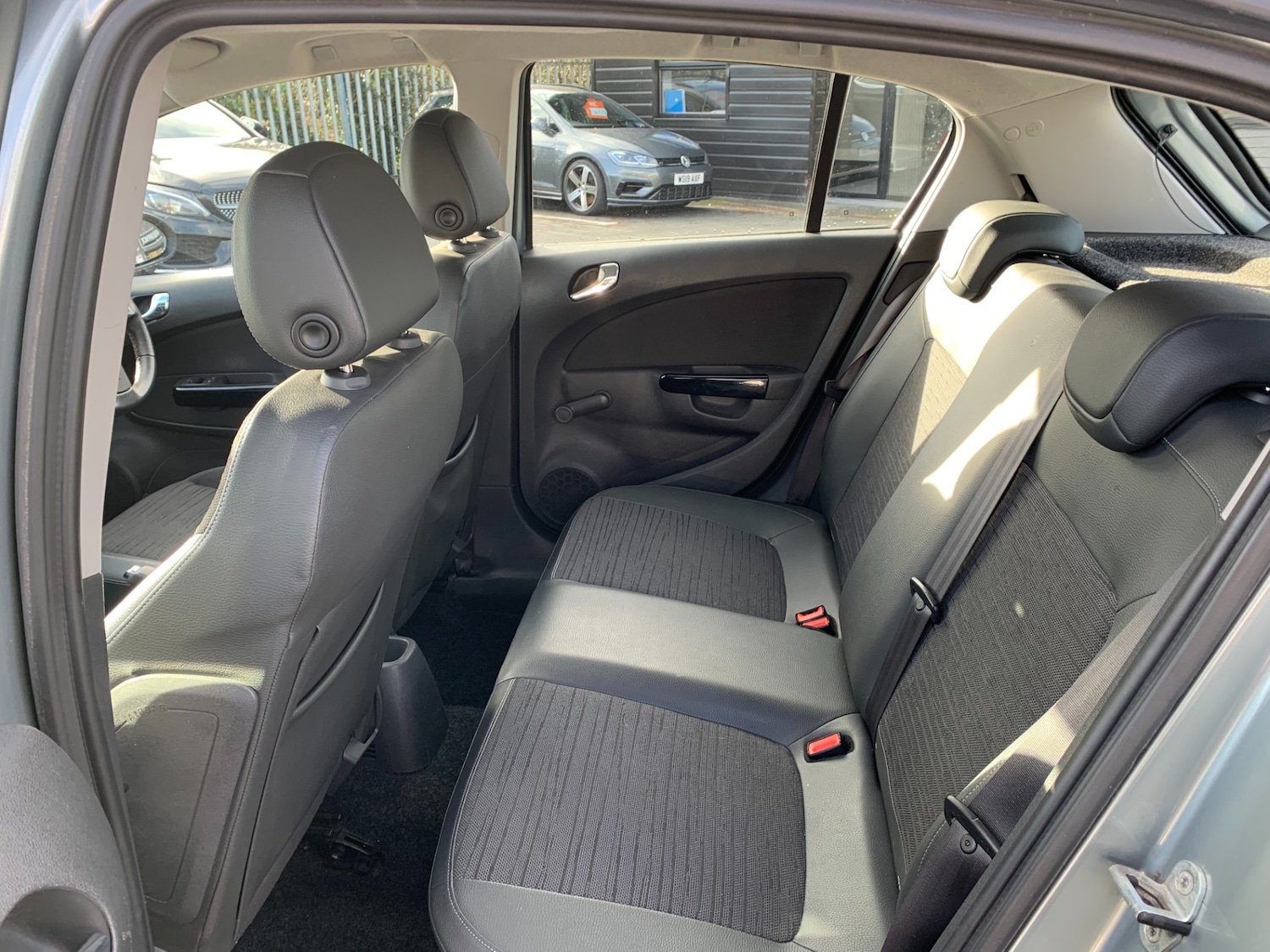 Used Vauxhall Corsa 2014 for sale - 76736300: Photo 14