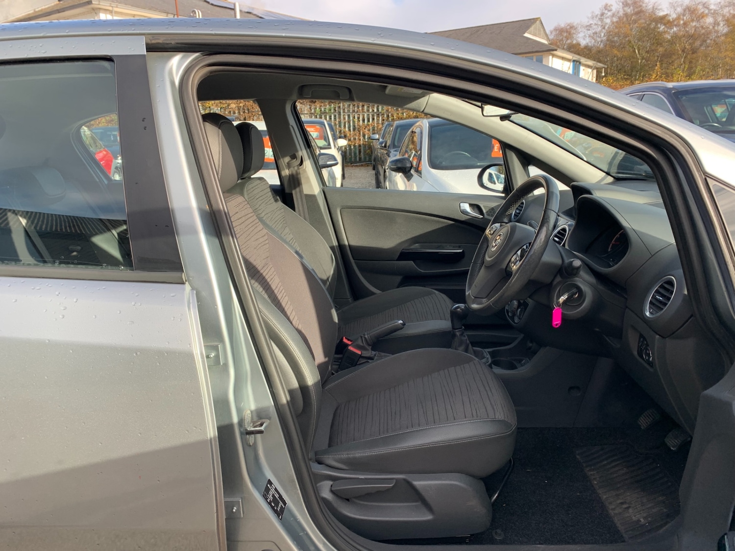 Used Vauxhall Corsa 2014 for sale - 76736300: Photo 20