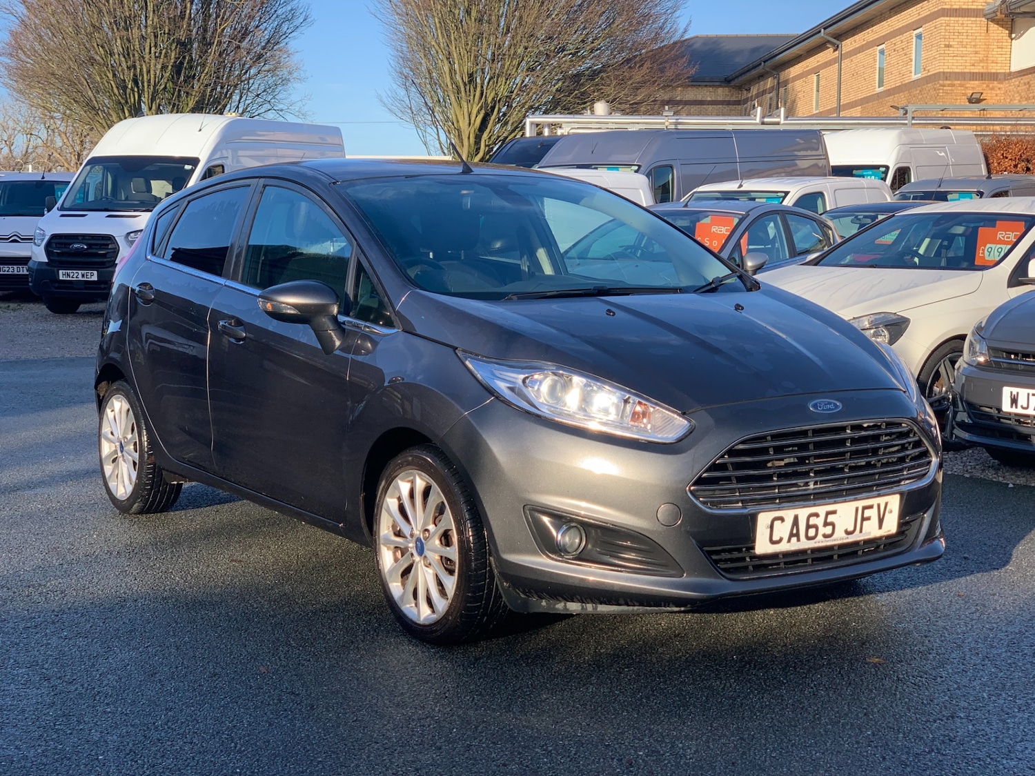 Used Ford Fiesta 2015 for sale - 76957626: Photo 2