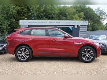 Used Jaguar F-Pace 2016 for sale - 79093502: Photo