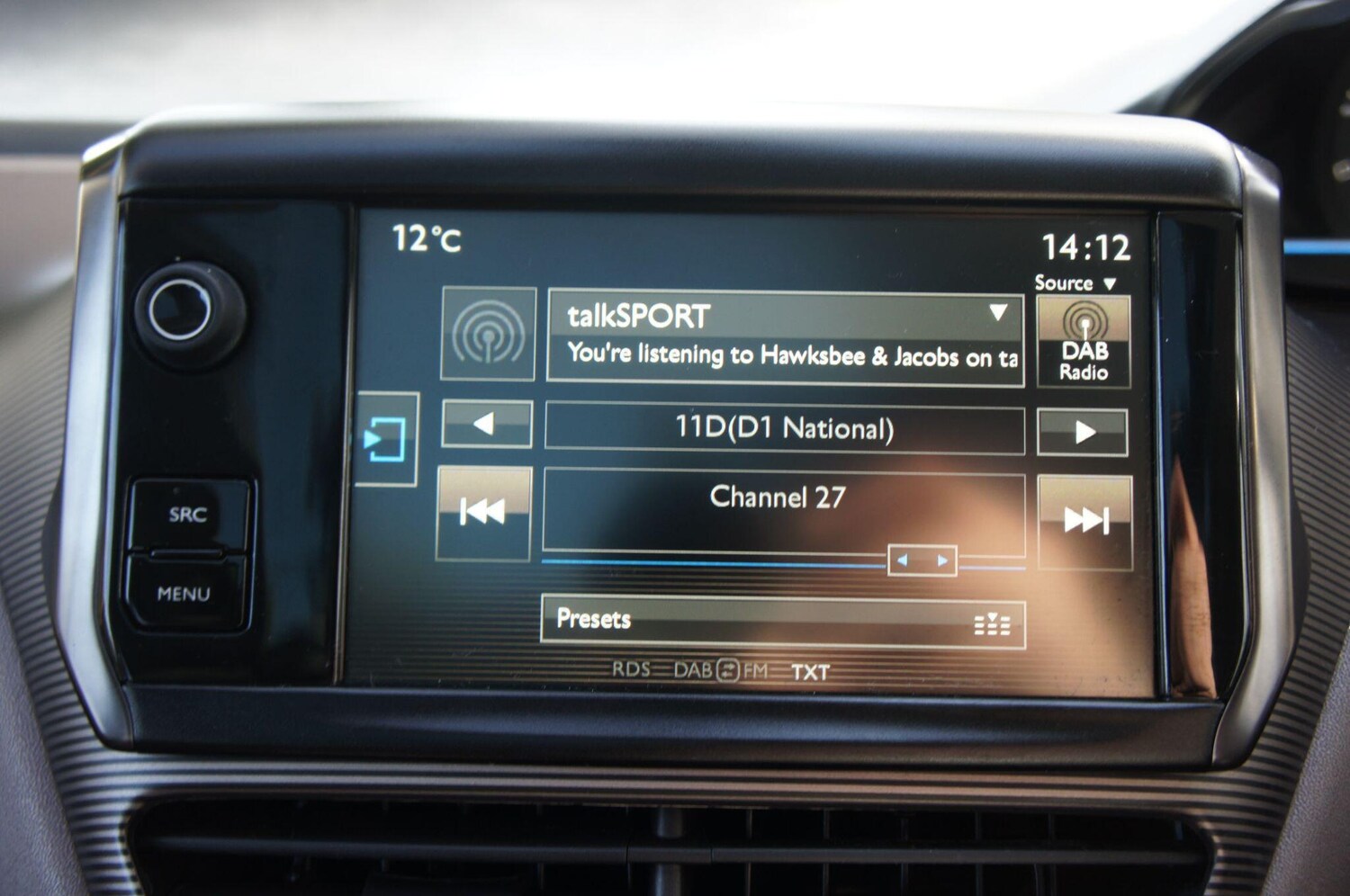 Used Peugeot 2008 2015 for sale - 77939367: Photo 12