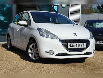 Used Peugeot 208 2014 for sale - 78348304: Photo