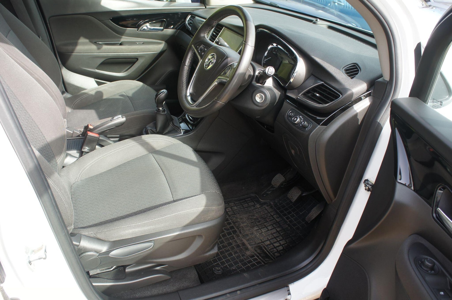 Used Vauxhall Mokka X 2017 for sale - 77768995: Photo 7