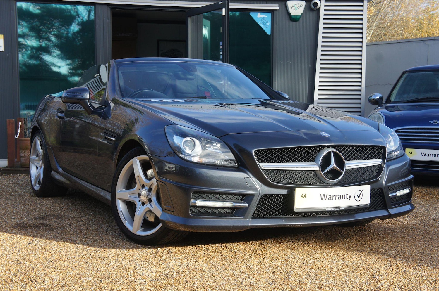 Used Mercedes-Benz SLK 2014 for sale - 77685240: Photo 2