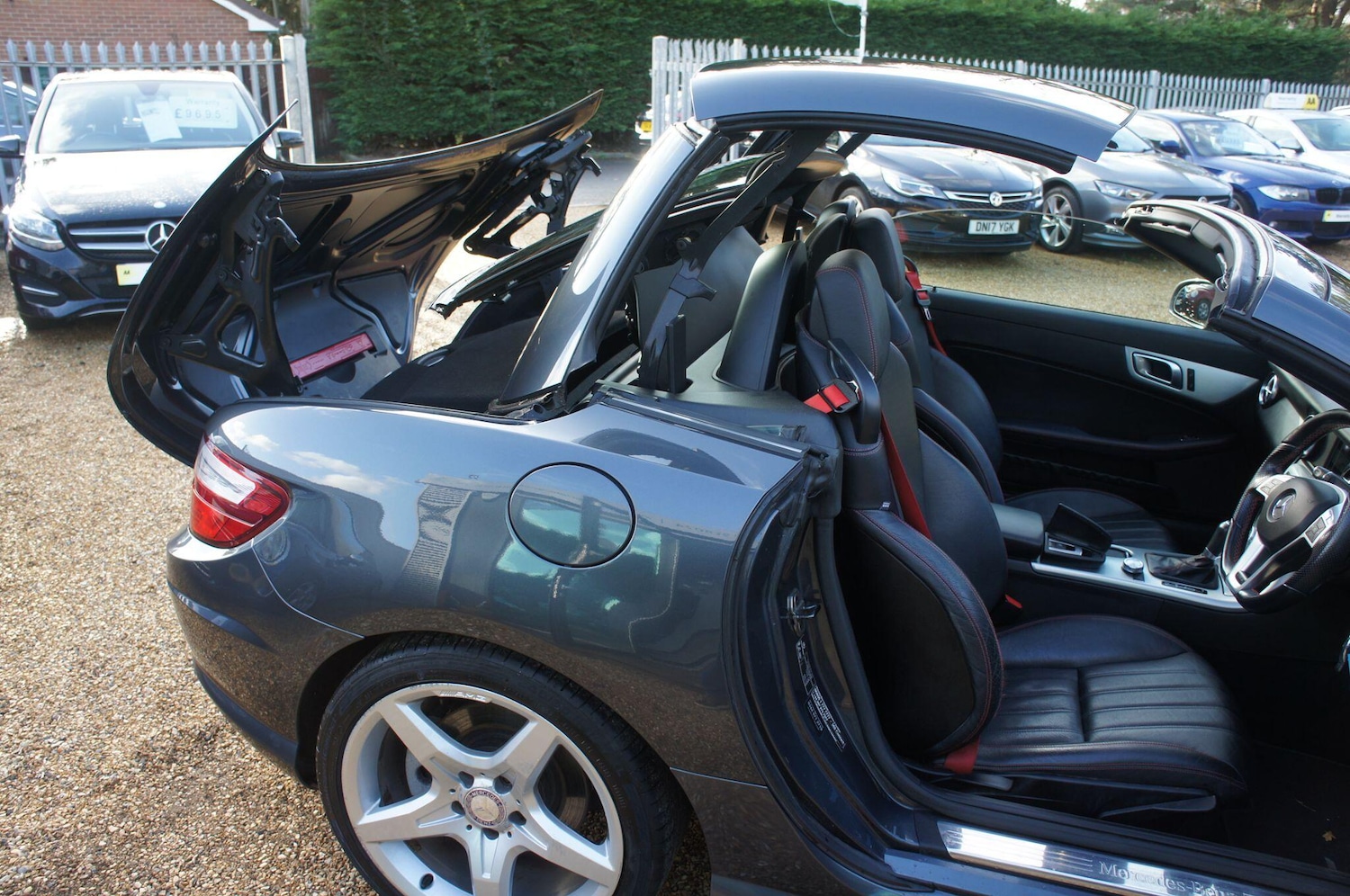 Used Mercedes-Benz SLK 2014 for sale - 77685240: Photo 7