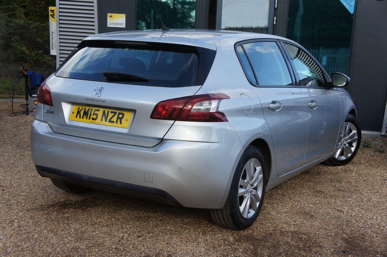 Used Peugeot 308 2015 for sale - 77882128: Photo 4