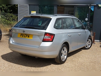 Used Skoda Fabia 2017 for sale - 79452752: Photo