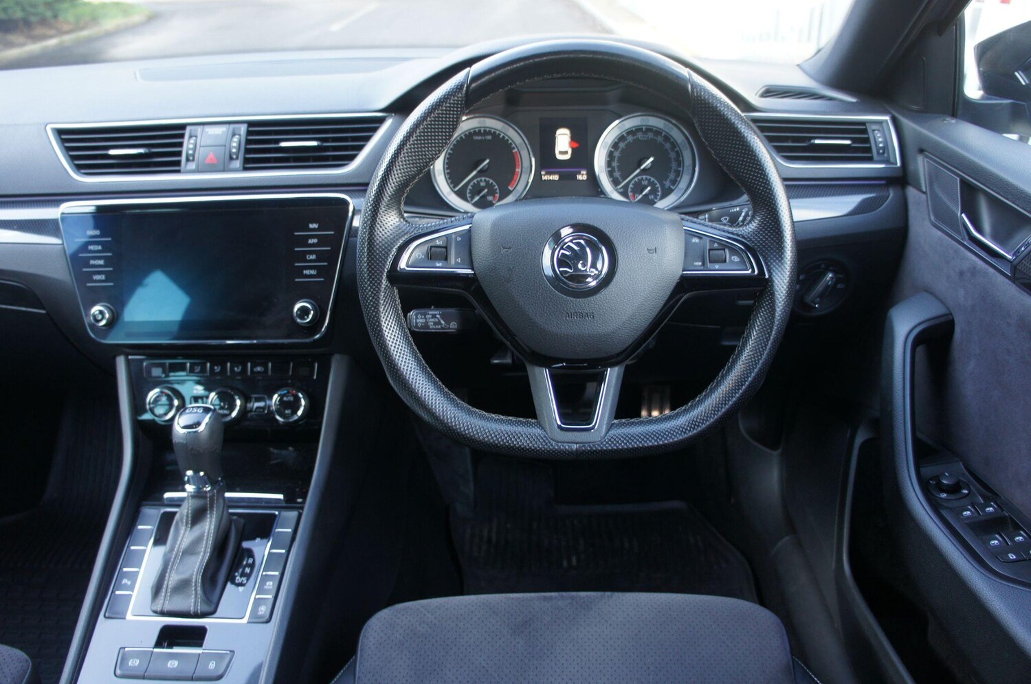 Used Skoda Superb 2019 for sale - 77683787: Photo 8