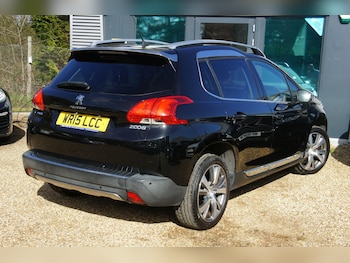 Used Peugeot 2008 2015 for sale - 78429987: Photo