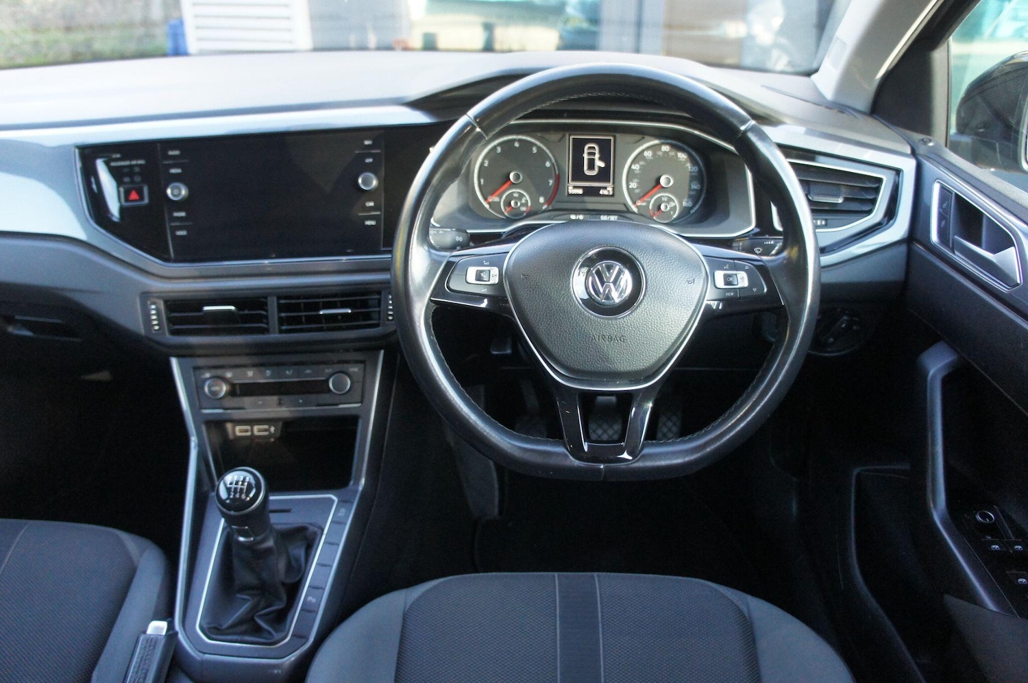 Used Volkswagen Polo 2019 for sale - 77685232: Photo 7