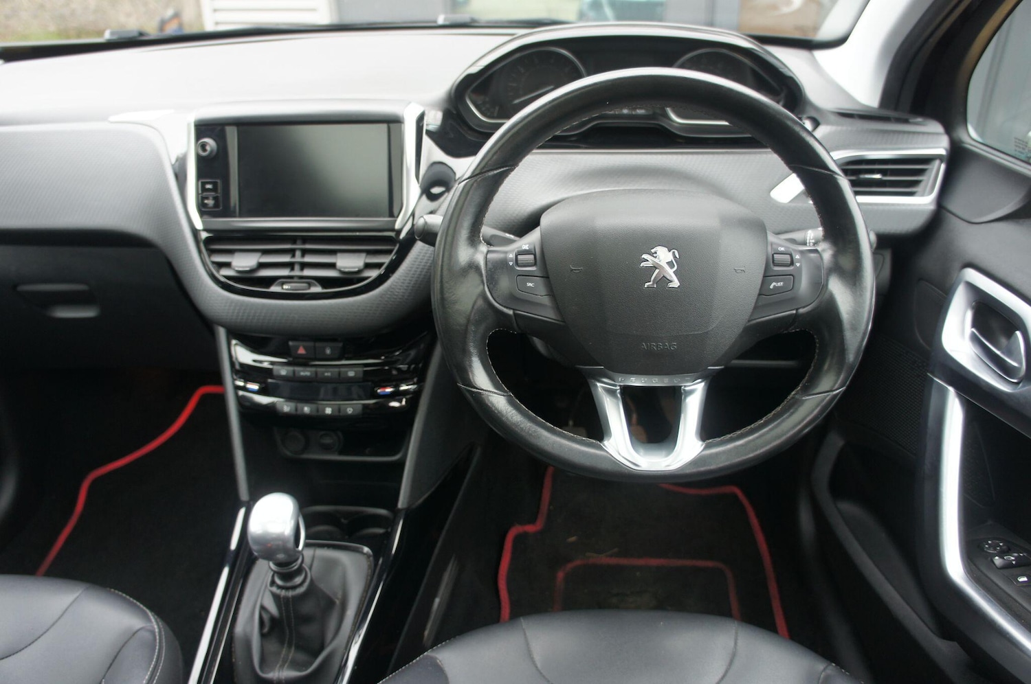Used Peugeot 2008 for sale - 77683790: Photo 6