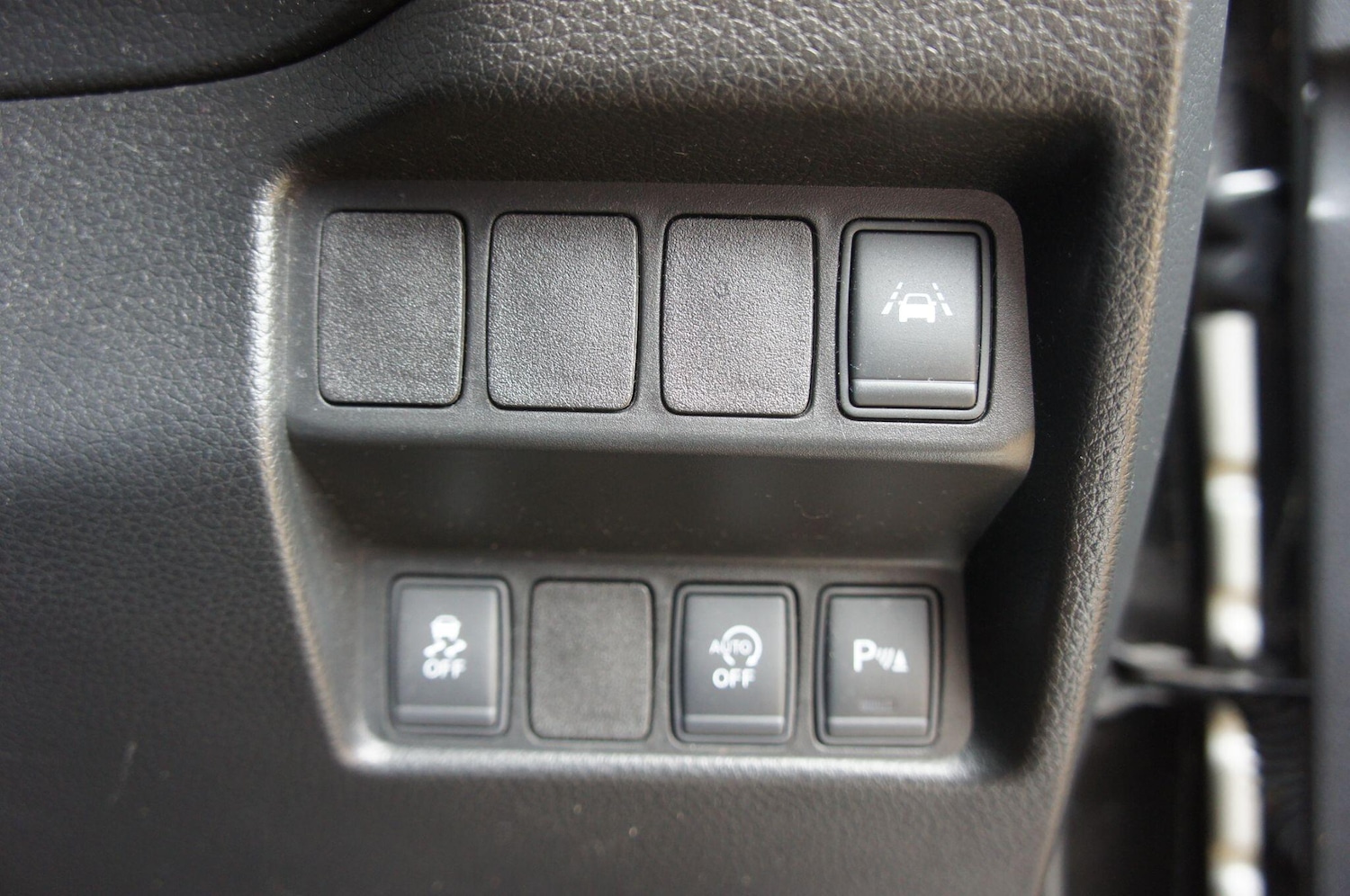 Used Nissan Qashqai 2016 for sale - 77685236: Photo 16