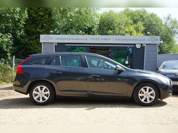 Used Volvo V60 2012 for sale - 78988019: Photo