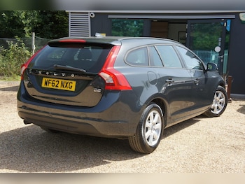Used Volvo V60 2012 for sale - 78988019: Photo