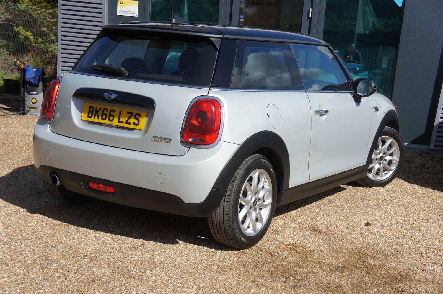 Used MINI Hatch 2016 for sale - 78047429: Photo 4