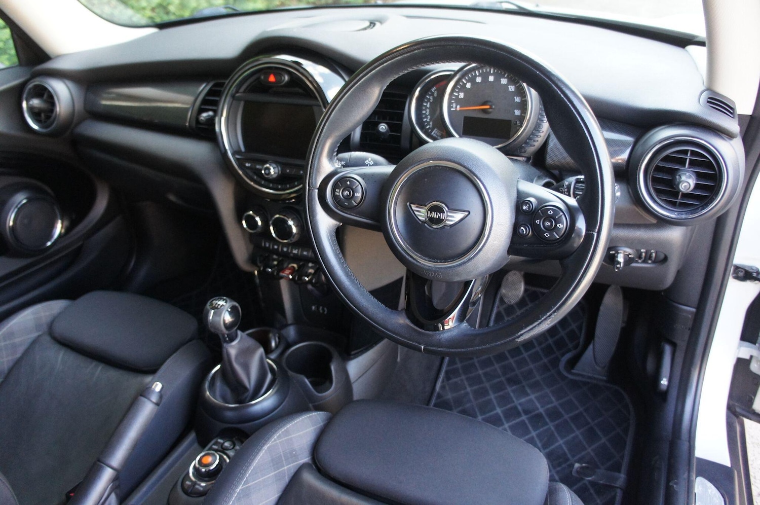 Used MINI Hatch 2016 for sale - 78047429: Photo 6