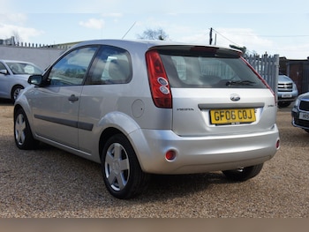Used Ford Fiesta 2006 for sale - 77882140: Photo