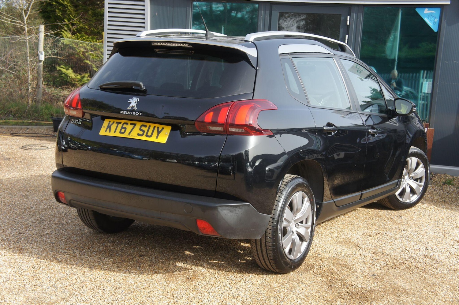Used Peugeot 2008 for sale - 77768951: Photo 4