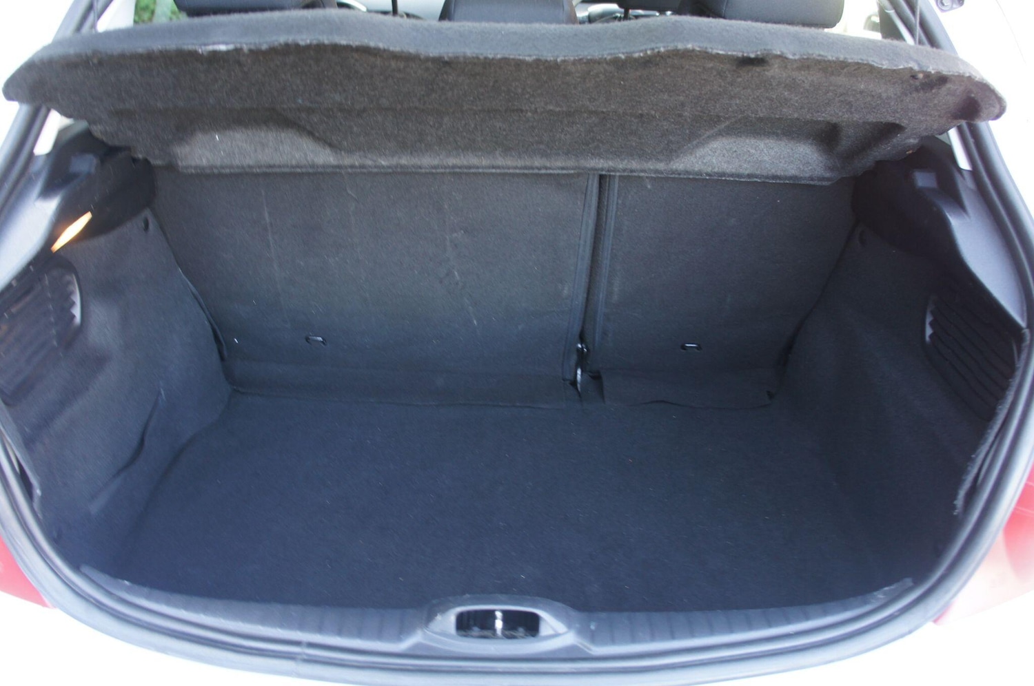 Used Peugeot 208 2014 for sale - 77940501: Photo 14