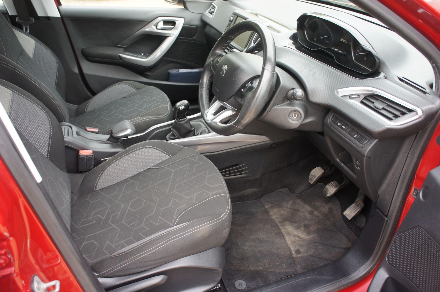 Used Peugeot 2008 2016 for sale - 78185744: Photo 7