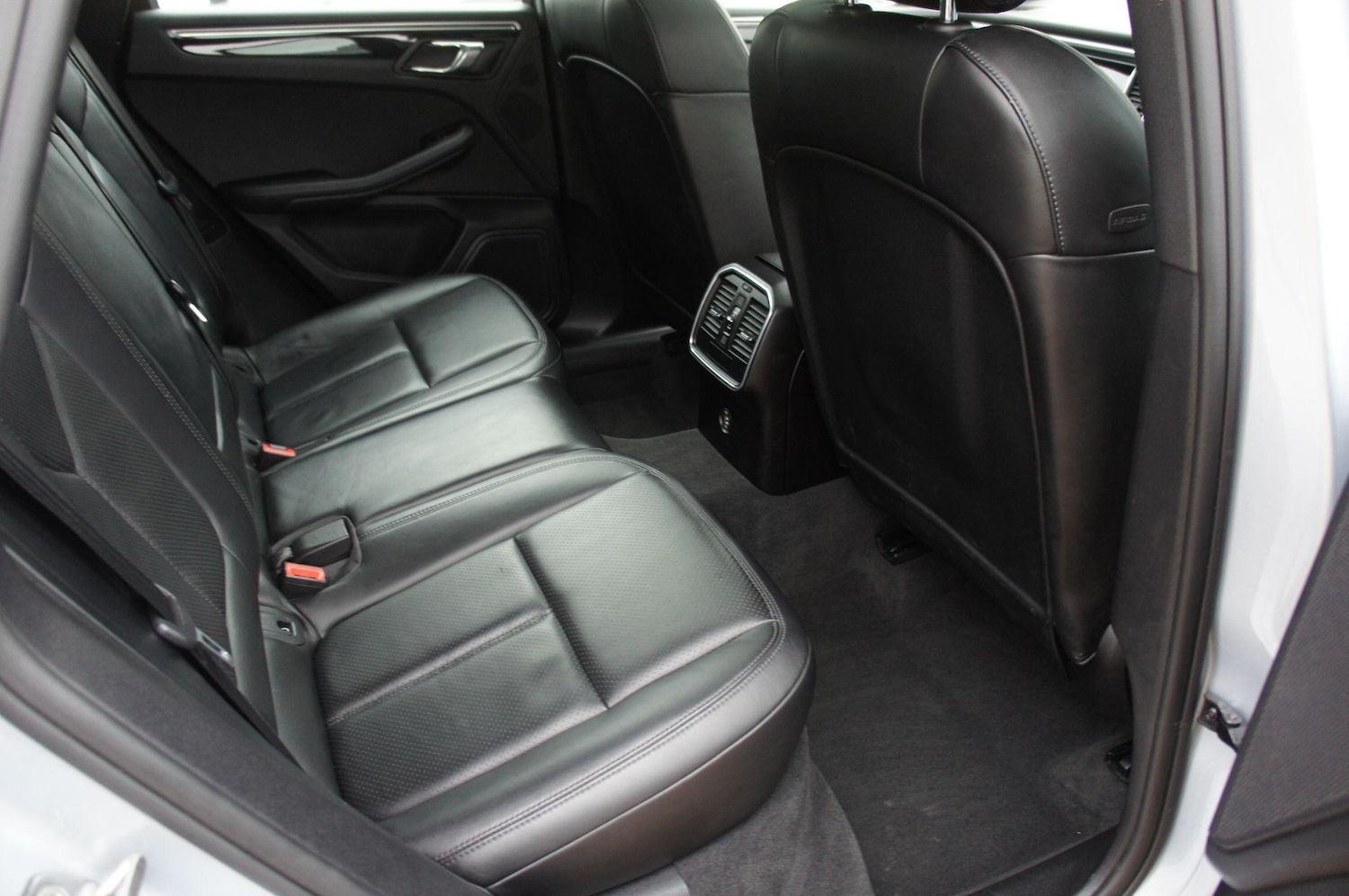 Used Porsche Macan 2017 for sale - 77759441: Photo 10