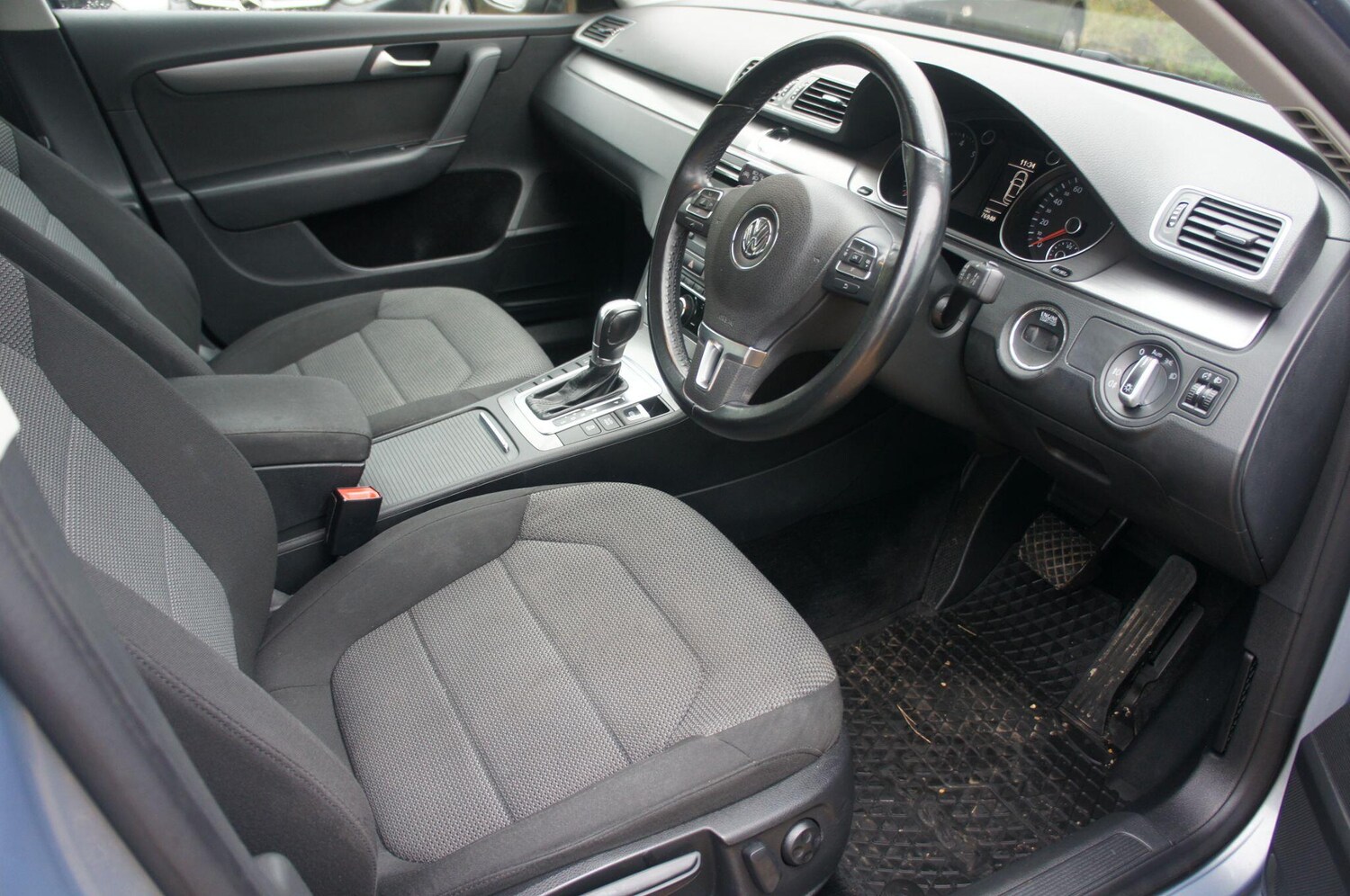 Used Volkswagen Passat for sale - 77683797: Photo 7