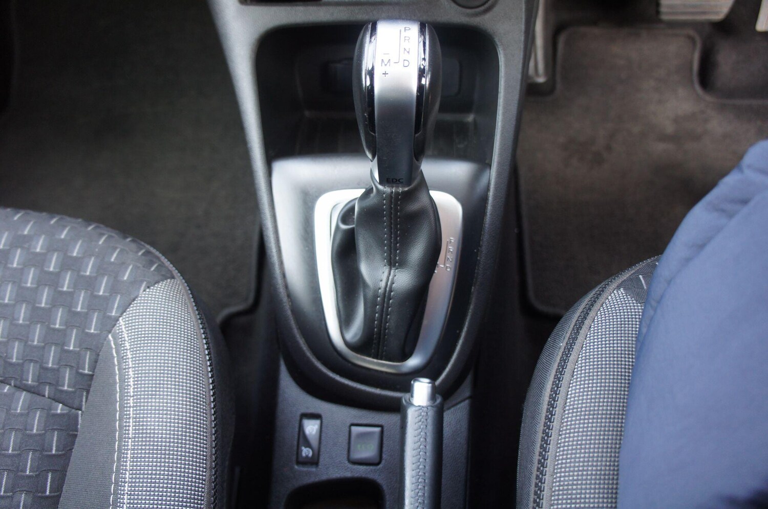 Used Renault Captur 2018 for sale - 77683338: Photo 12