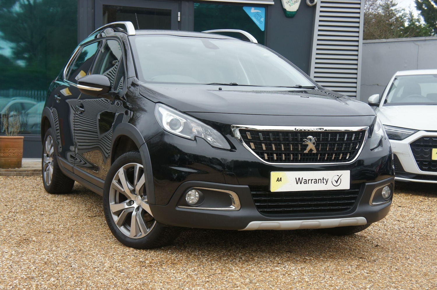 Used Peugeot 2008 2019 for sale - 77759435: Photo 2