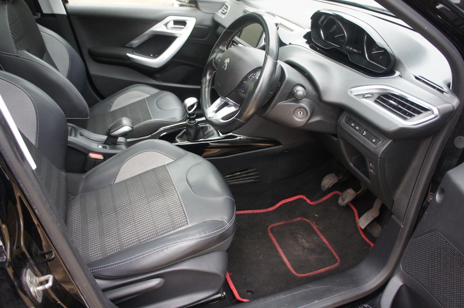 Used Peugeot 2008 2019 for sale - 77759435: Photo 7